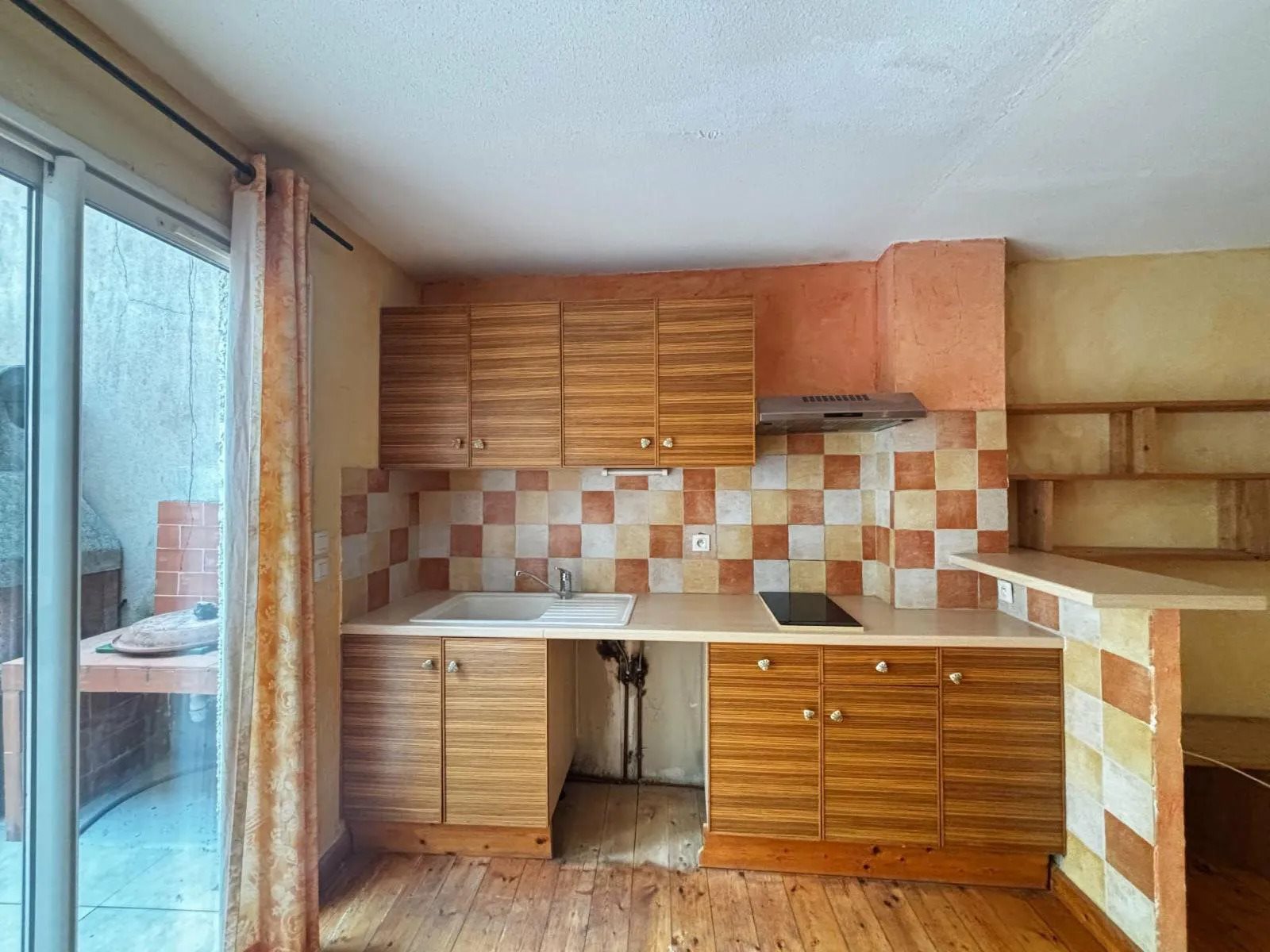Appartement à louer, 64m², Vias