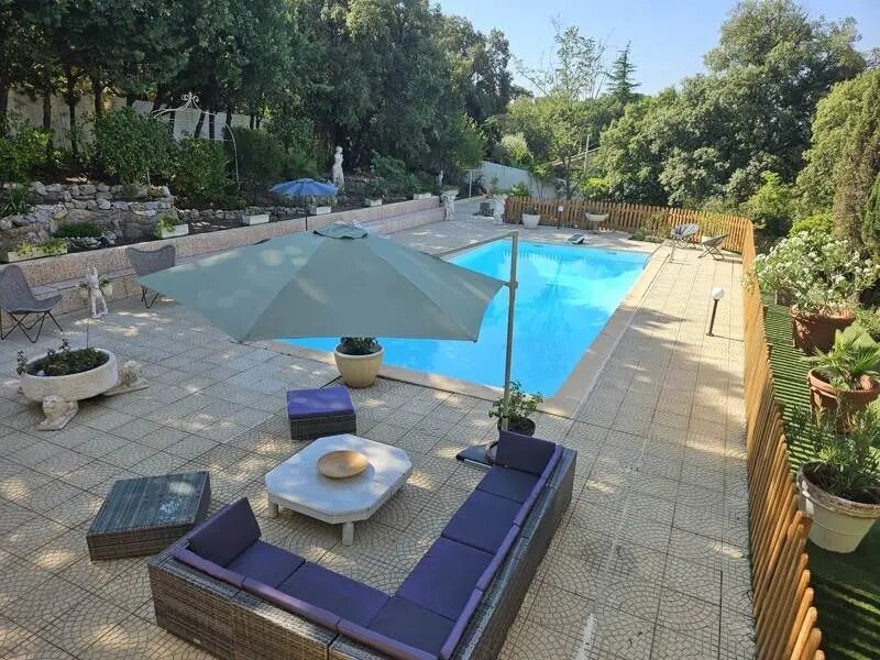 Maison à vendre, 250m², La Boissière