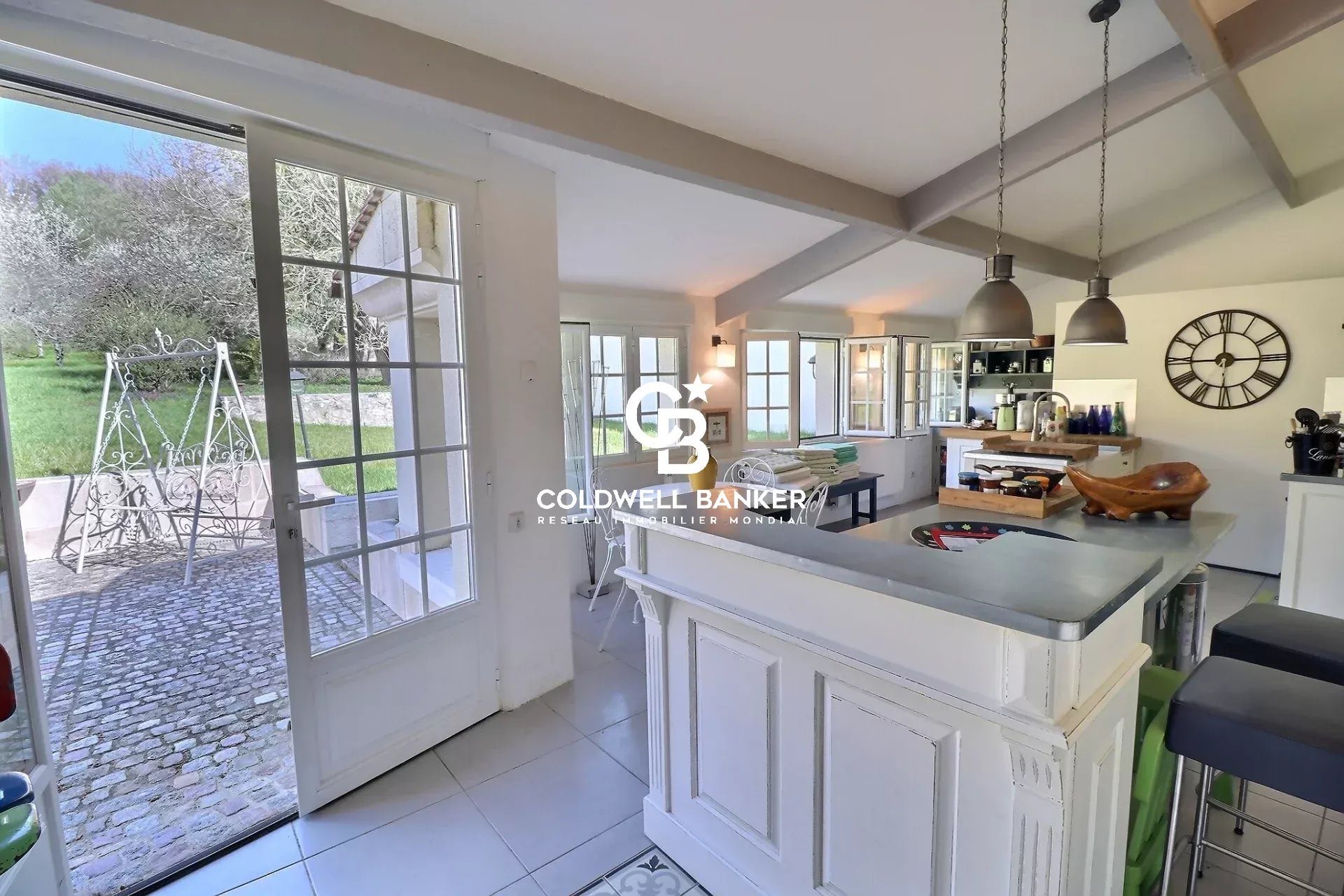 Maison à vendre, 214m², Pierrefonds