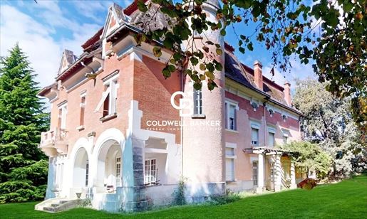 Maison 12 pièces 435 m² · à Montauban · 435 m² · 550 000 €