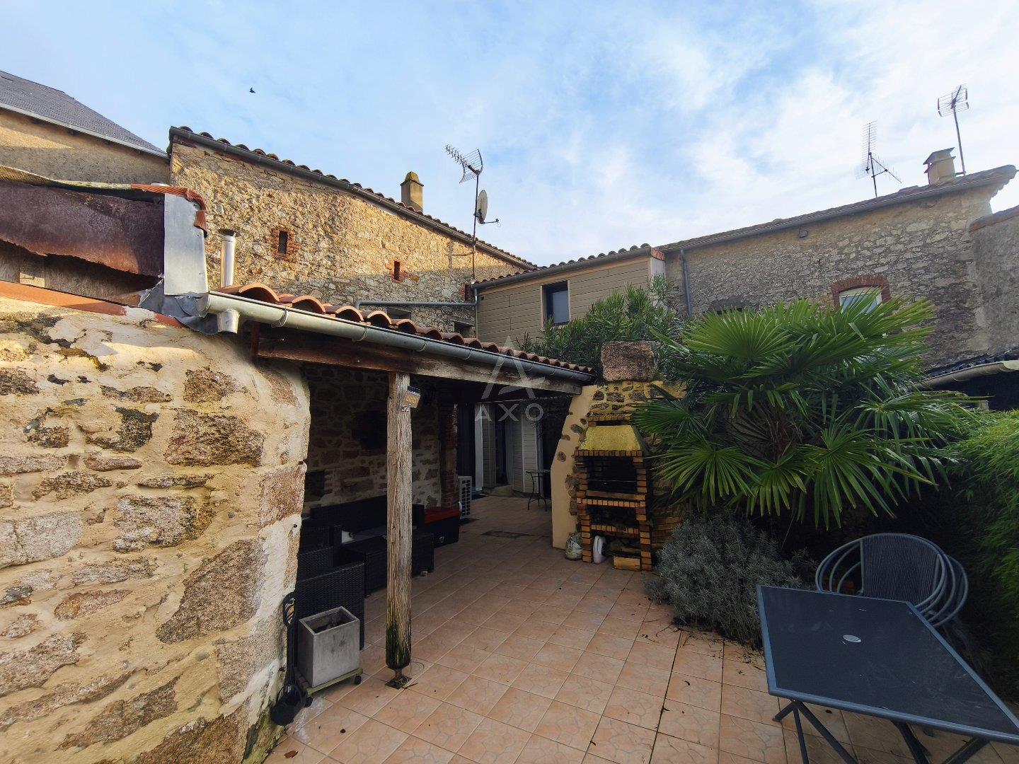 Maison à vendre, 182m², Mauléon