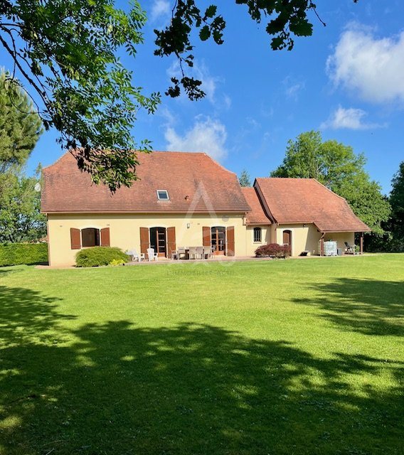 Maison à vendre, 215m², Figeac