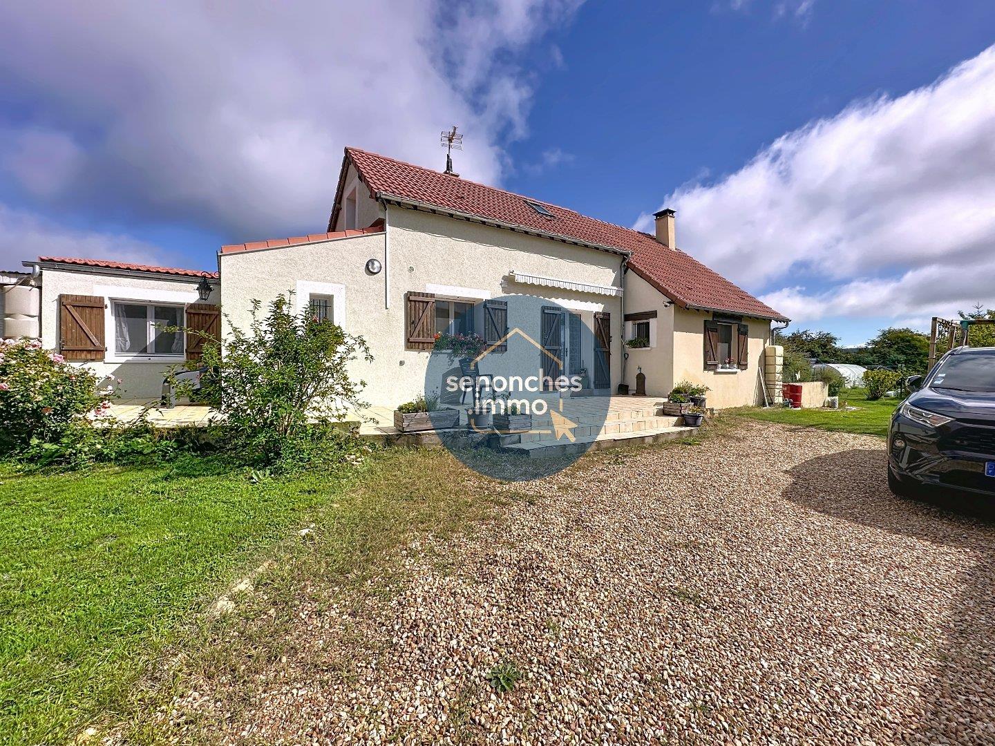 Maison à vendre, 131m², Belhomert-Guéhouville