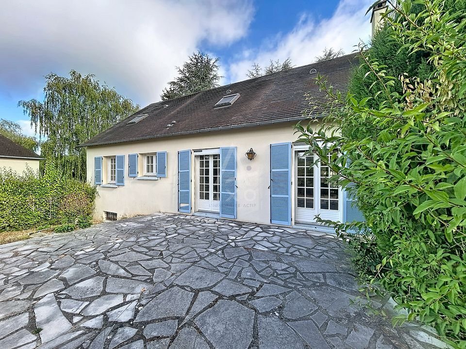 Maison à vendre, 137m², Rémalard en Perche