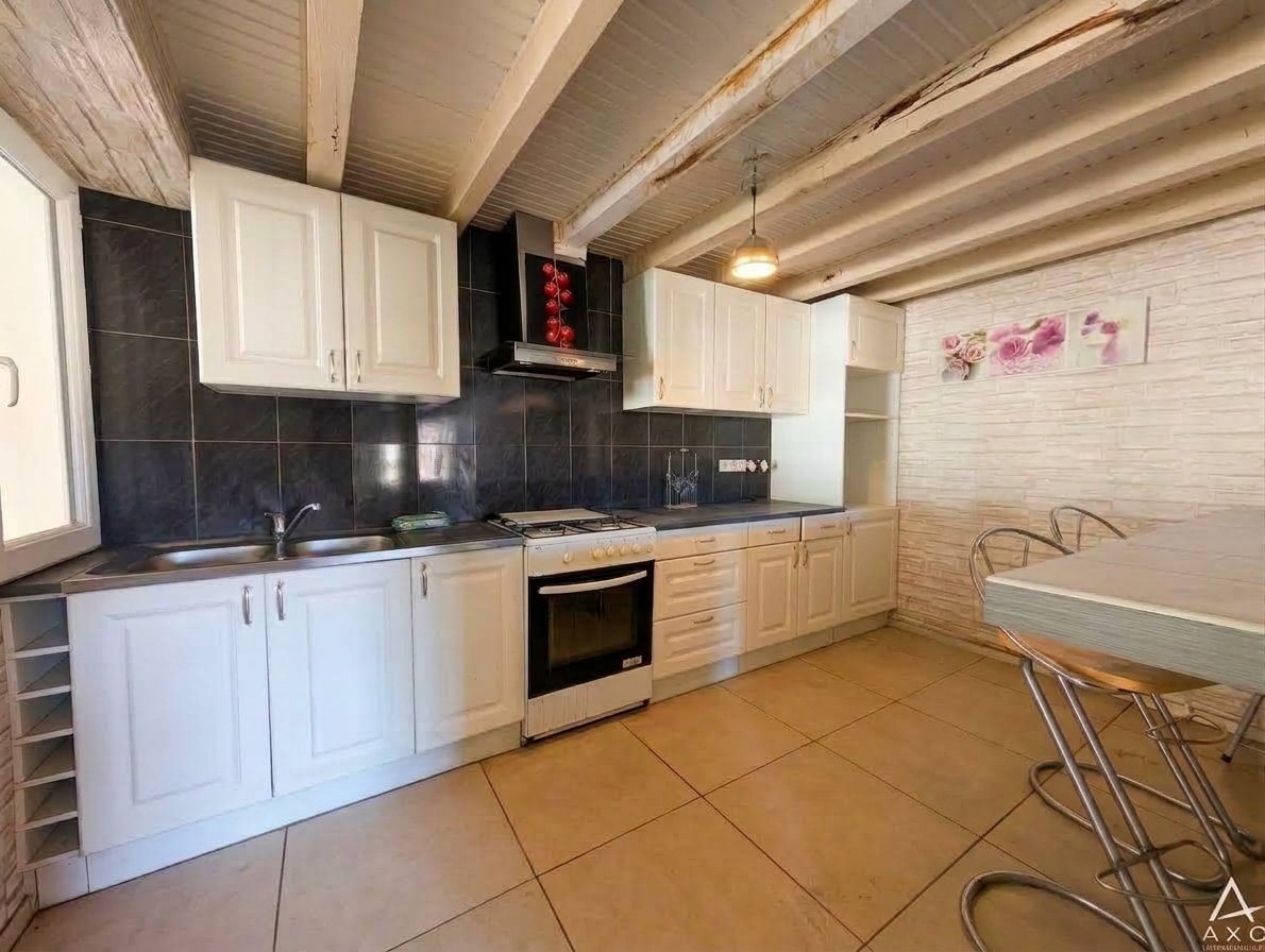 Maison à vendre, 102m², Pujo-le-Plan