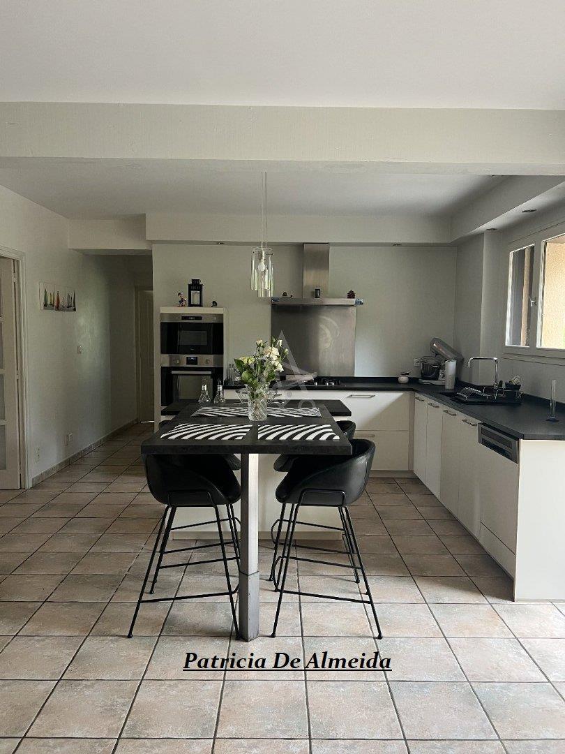 Maison à vendre, 213m², Salies-de-Béarn