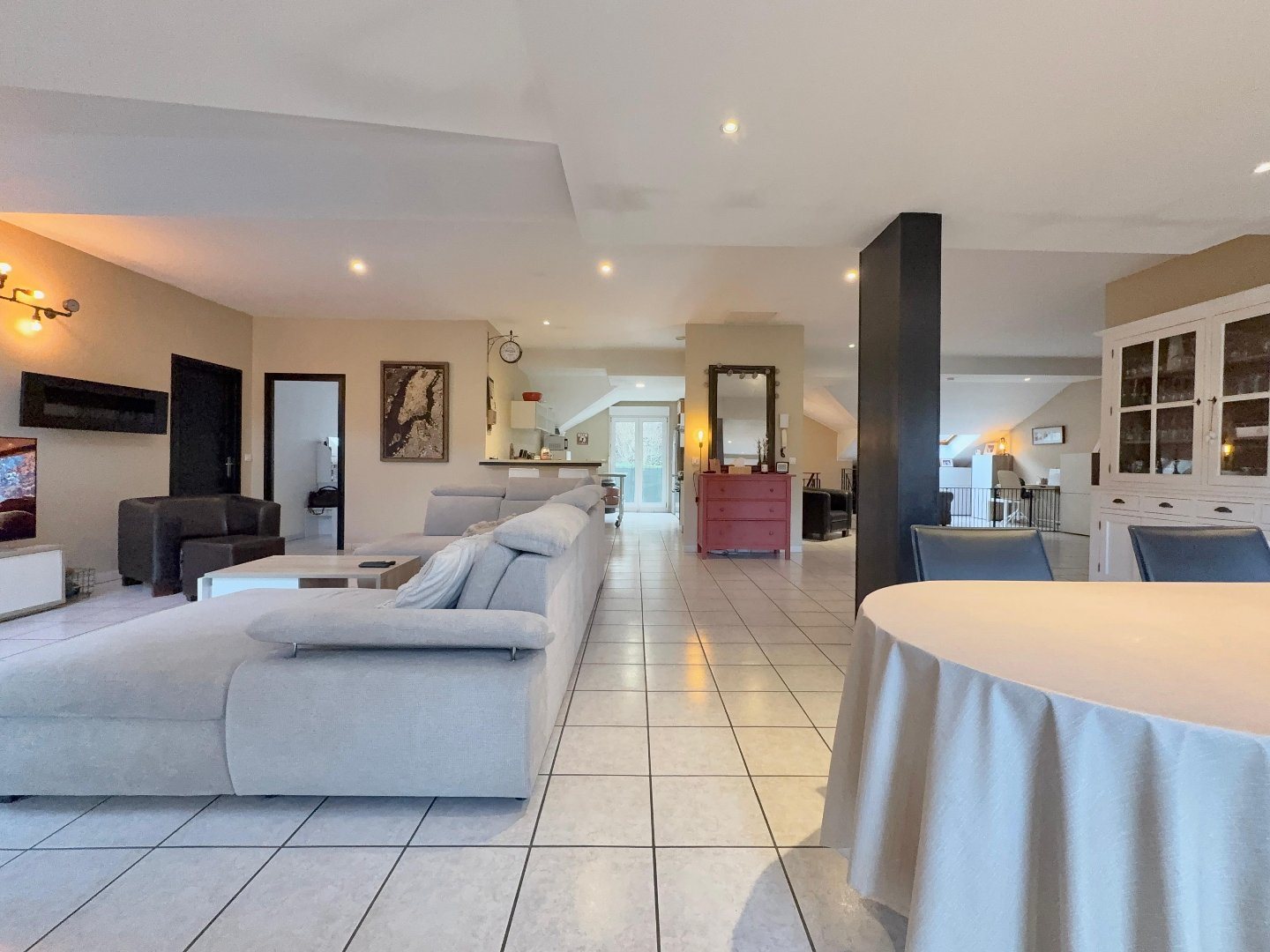 Appartement à vendre, 159m², Ars-sur-Moselle