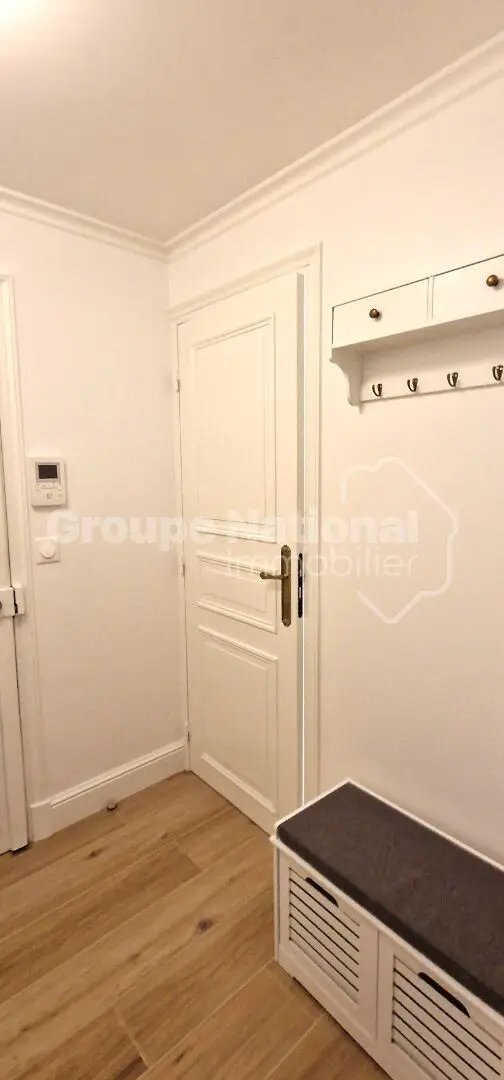 Appartement à louer, 49m², Paris 8ème