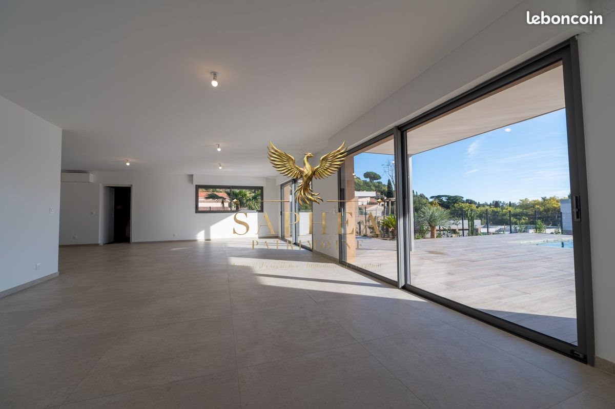 Maison à vendre, 171m², Le Lavandou