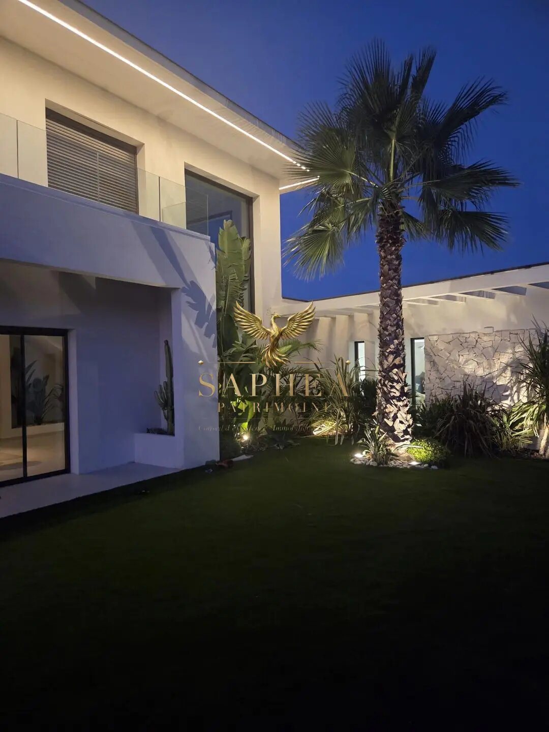 Maison à vendre, 220m², Carqueiranne