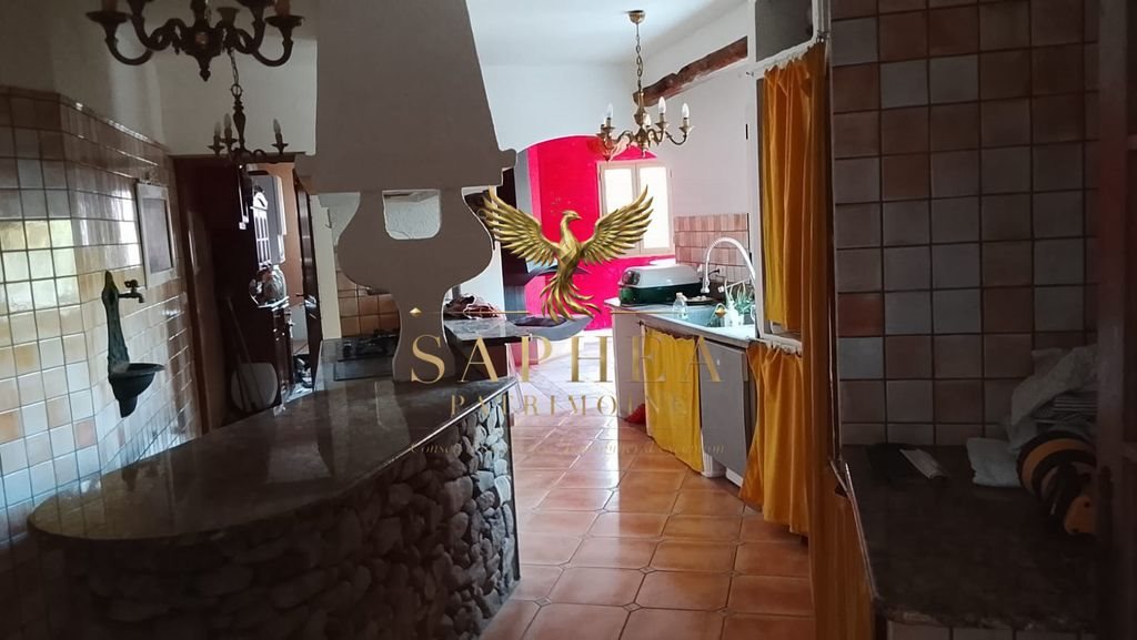 Maison à vendre, 550m², Prunelli-di-Fiumorbo