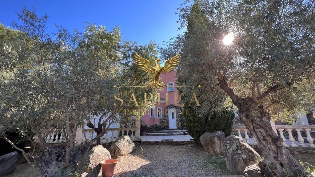 Maison à vendre, 550m², Prunelli-di-Fiumorbo