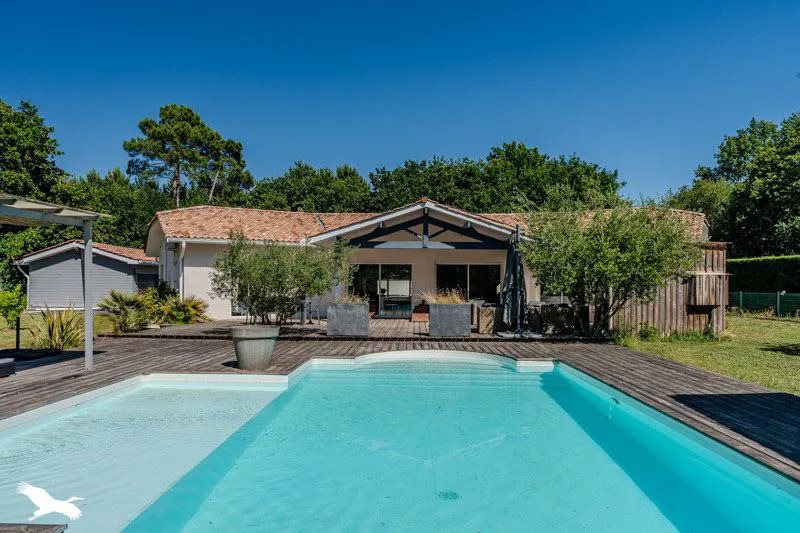Maison à vendre, 240m², Mios