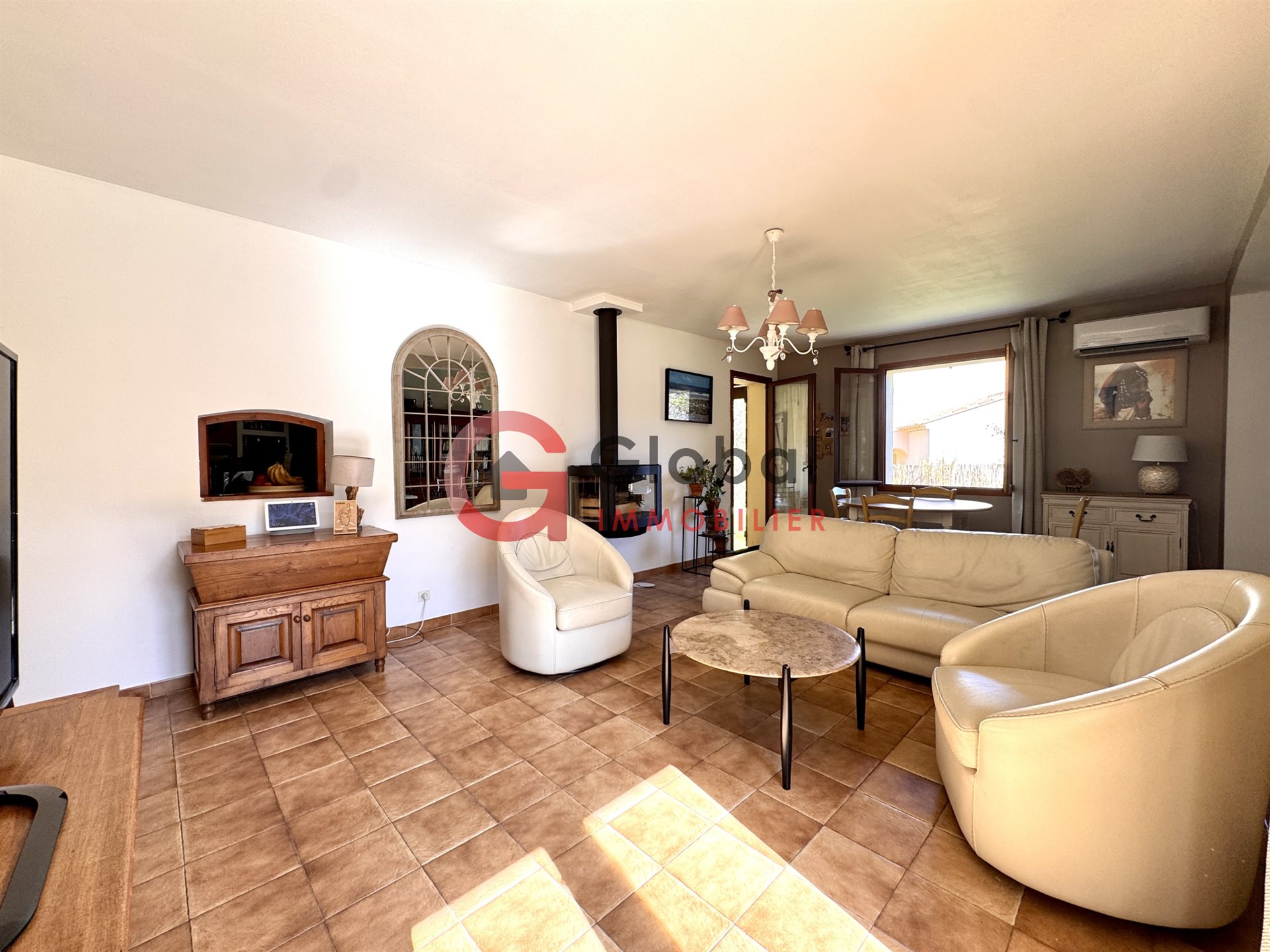Maison à vendre, 210m², Solliès-Pont