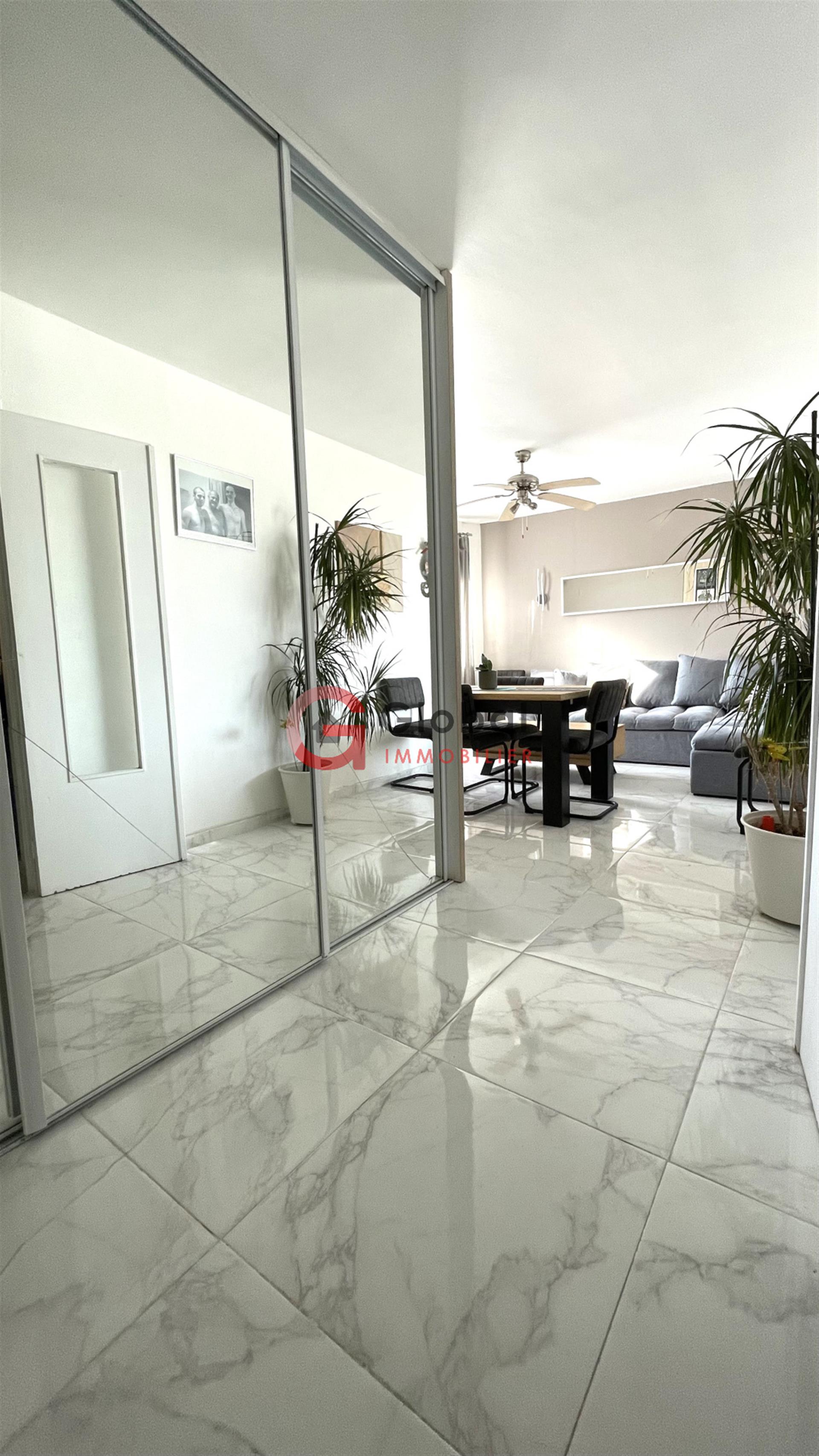 Appartement à vendre, 53m², Mèze