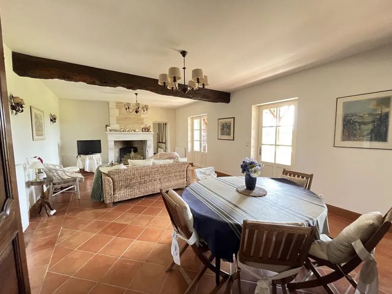 Maison à vendre, 204m², Lavergne