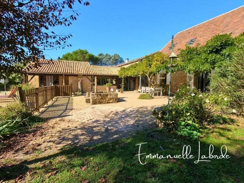 Maison à vendre, 240m², Cours-de-Pile