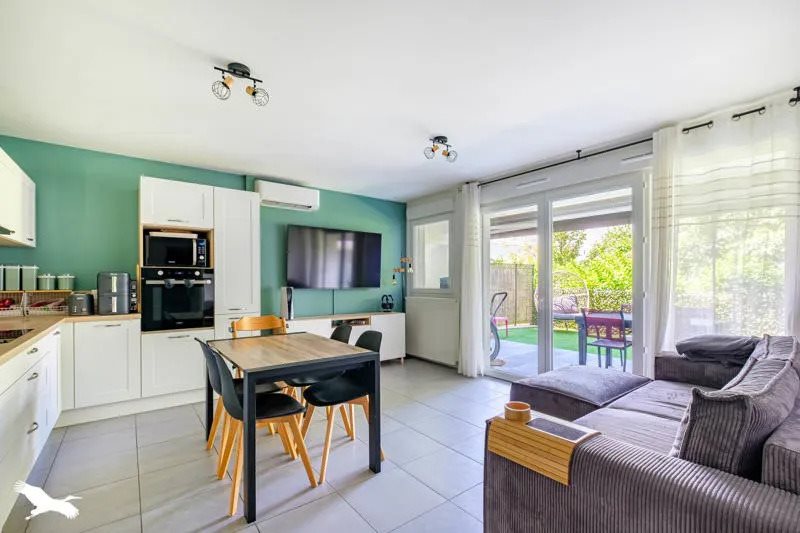 Appartement à vendre, 60m², Sathonay-Camp