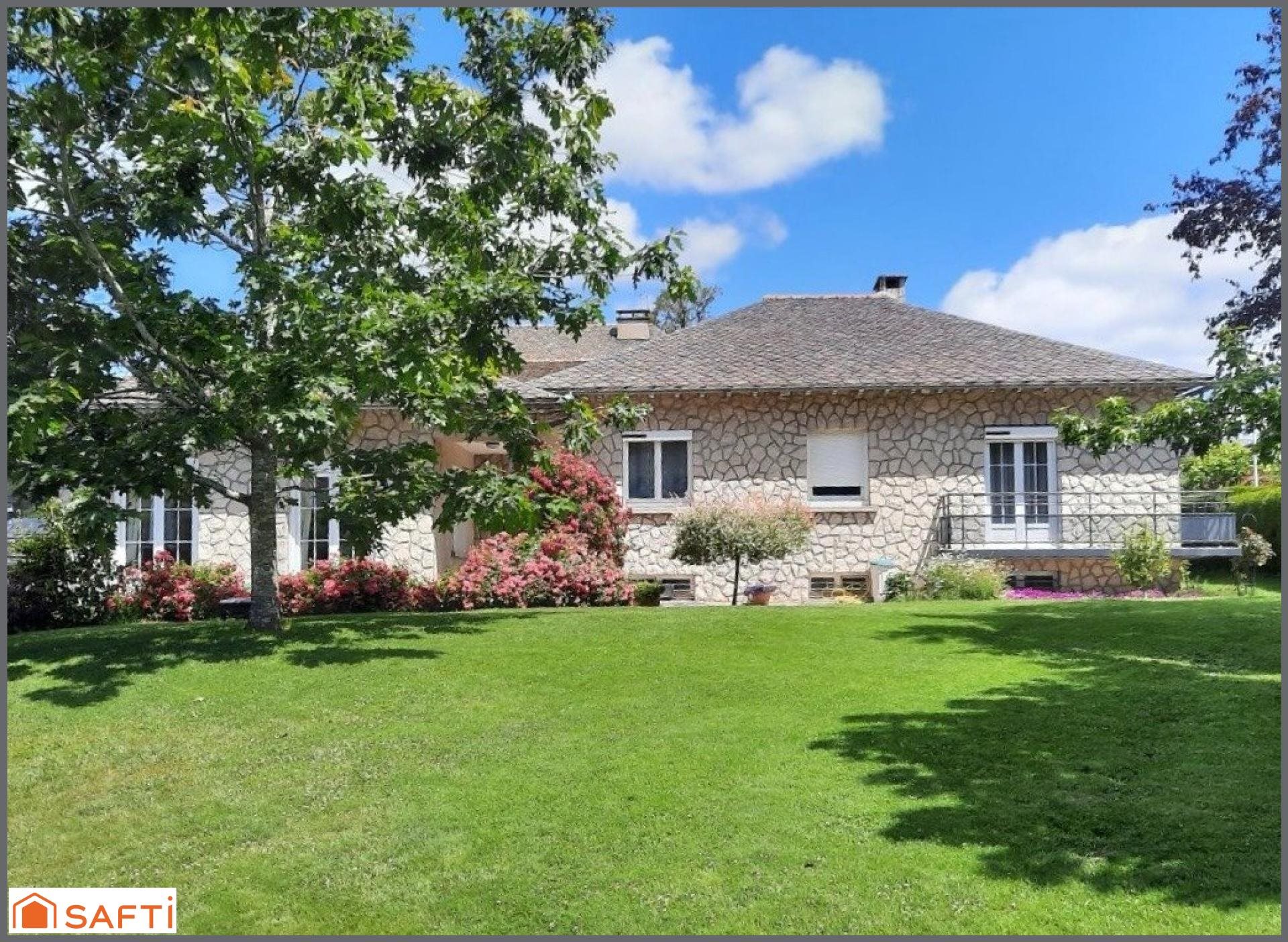 Maison à vendre, 200m², Rieupeyroux