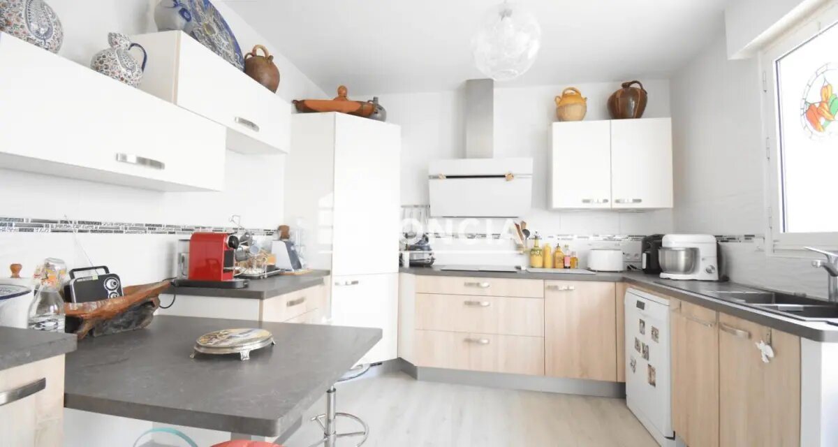 Maison à vendre, 175m², Périgny