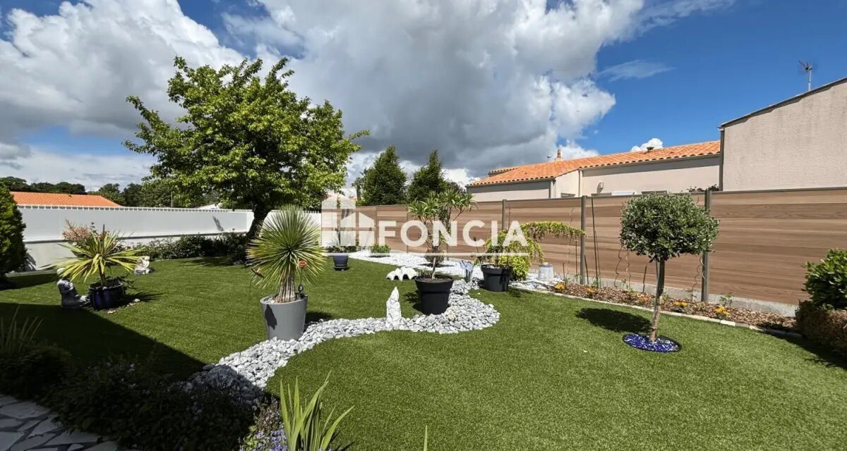 Maison à vendre, 175m², Périgny