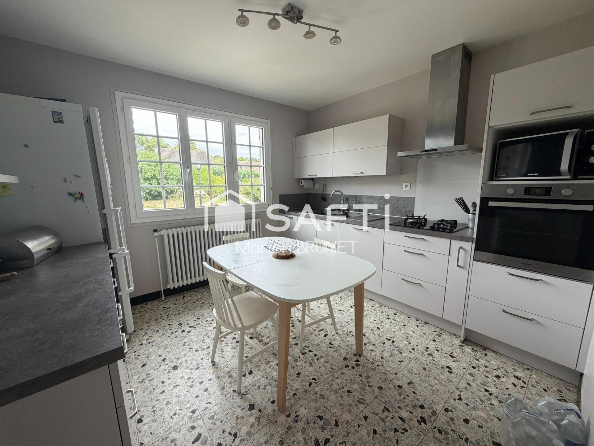 Maison à vendre, 139m², Breuil-le-Vert