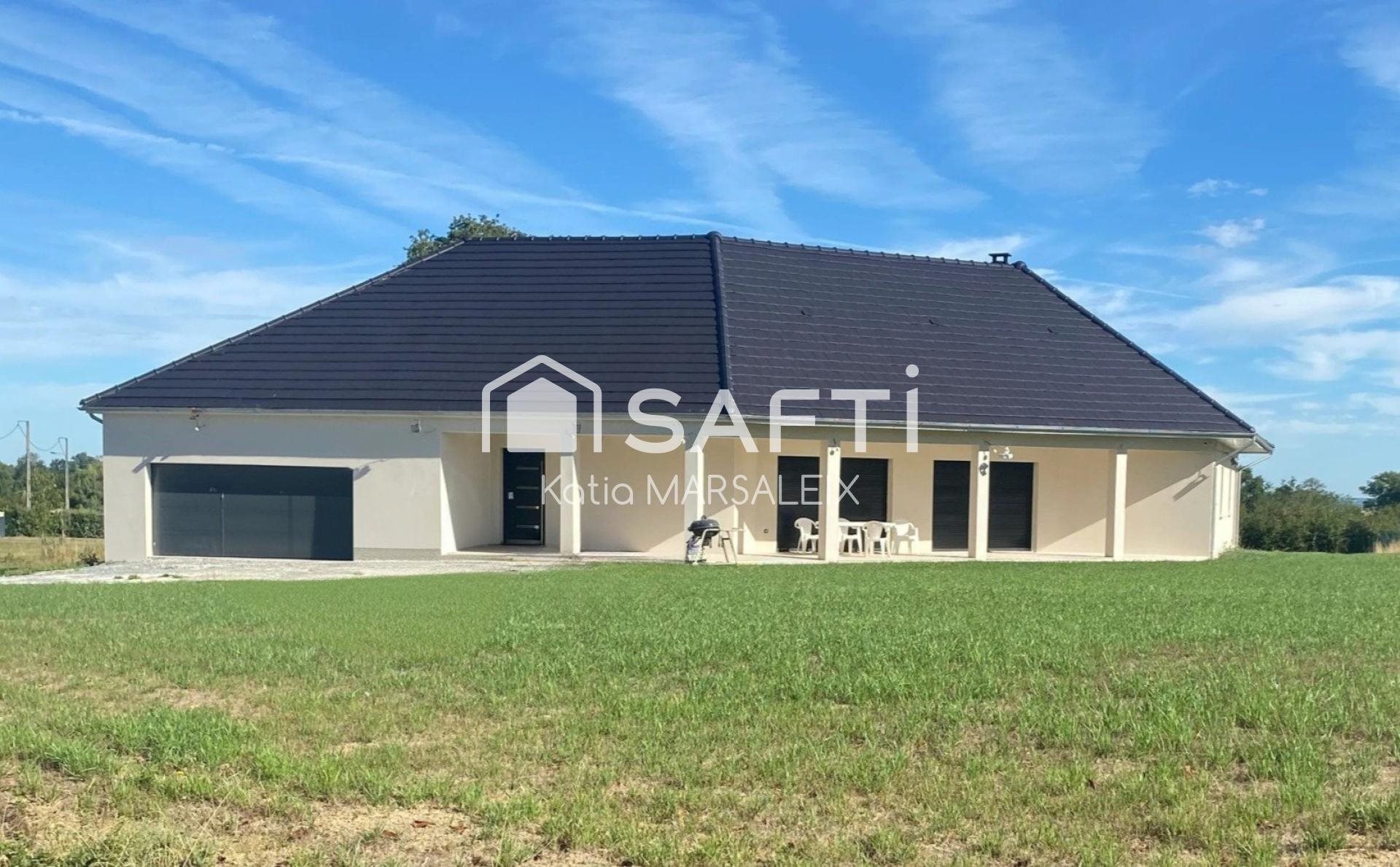 Maison à vendre, 194m², Saint-Denis-de-Jouhet