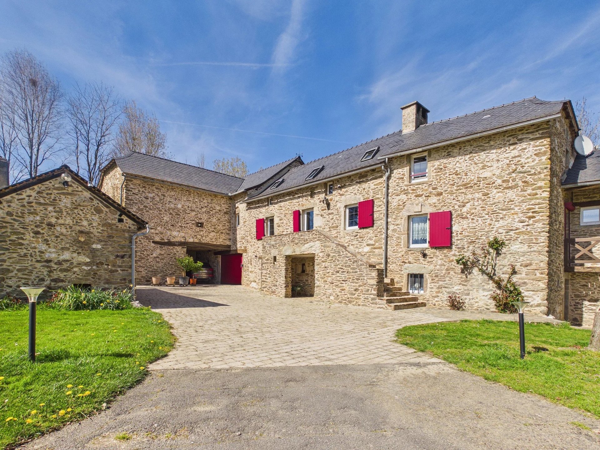 Maison à vendre, 167m², La Salvetat-Peyralès