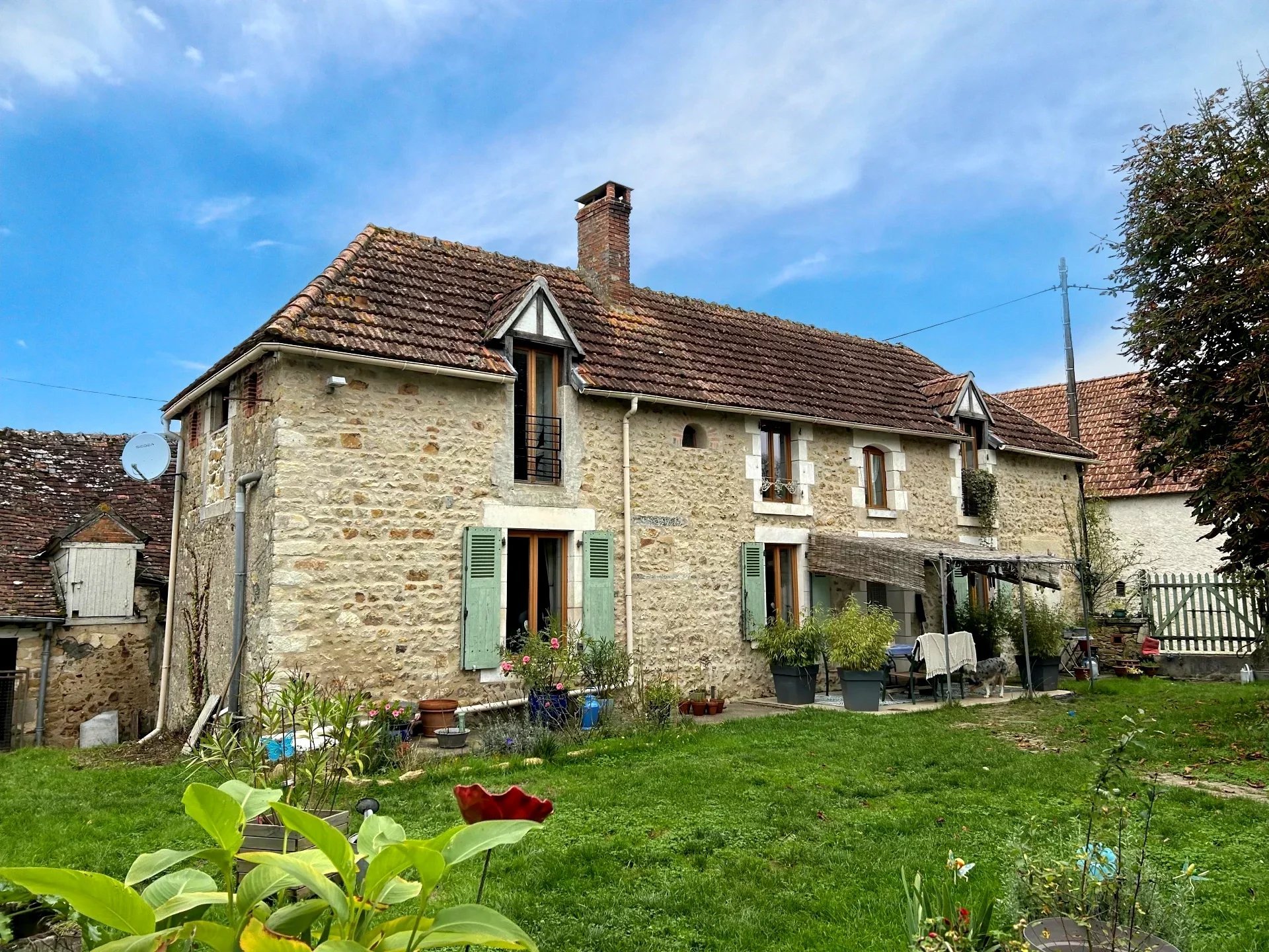 Maison à vendre, 167m², Coulonges-les-Hérolles