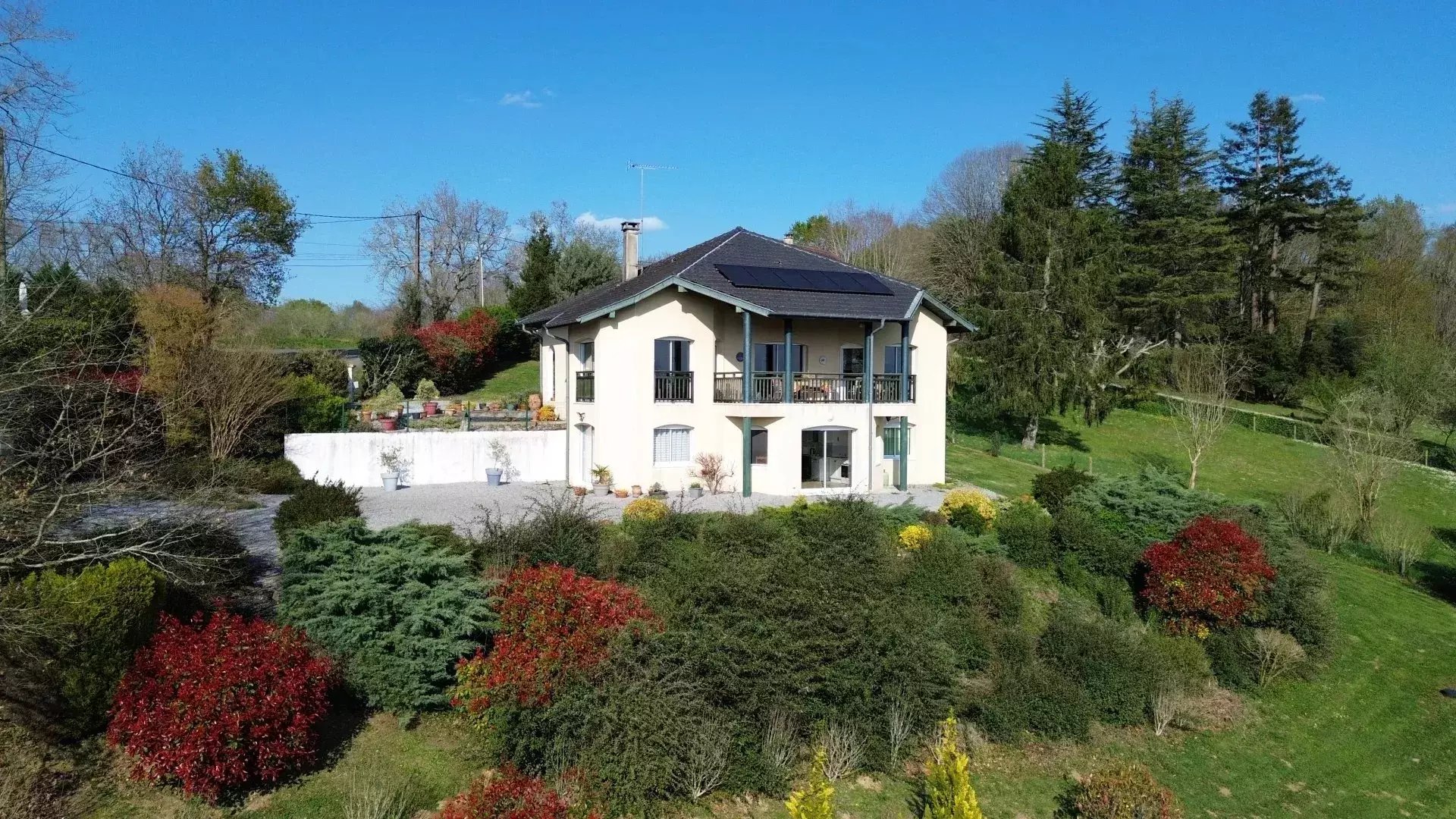 Maison à vendre, 230m², Sauveterre-de-Béarn