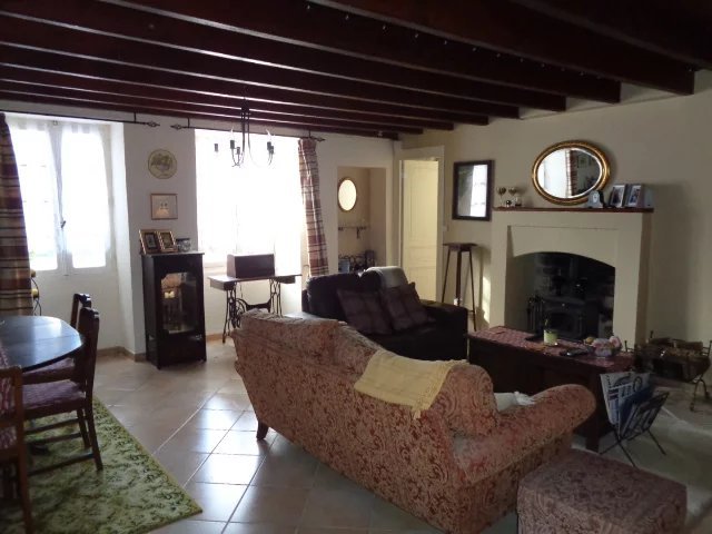 Maison à vendre, 128m², Paizay-Naudouin-Embourie