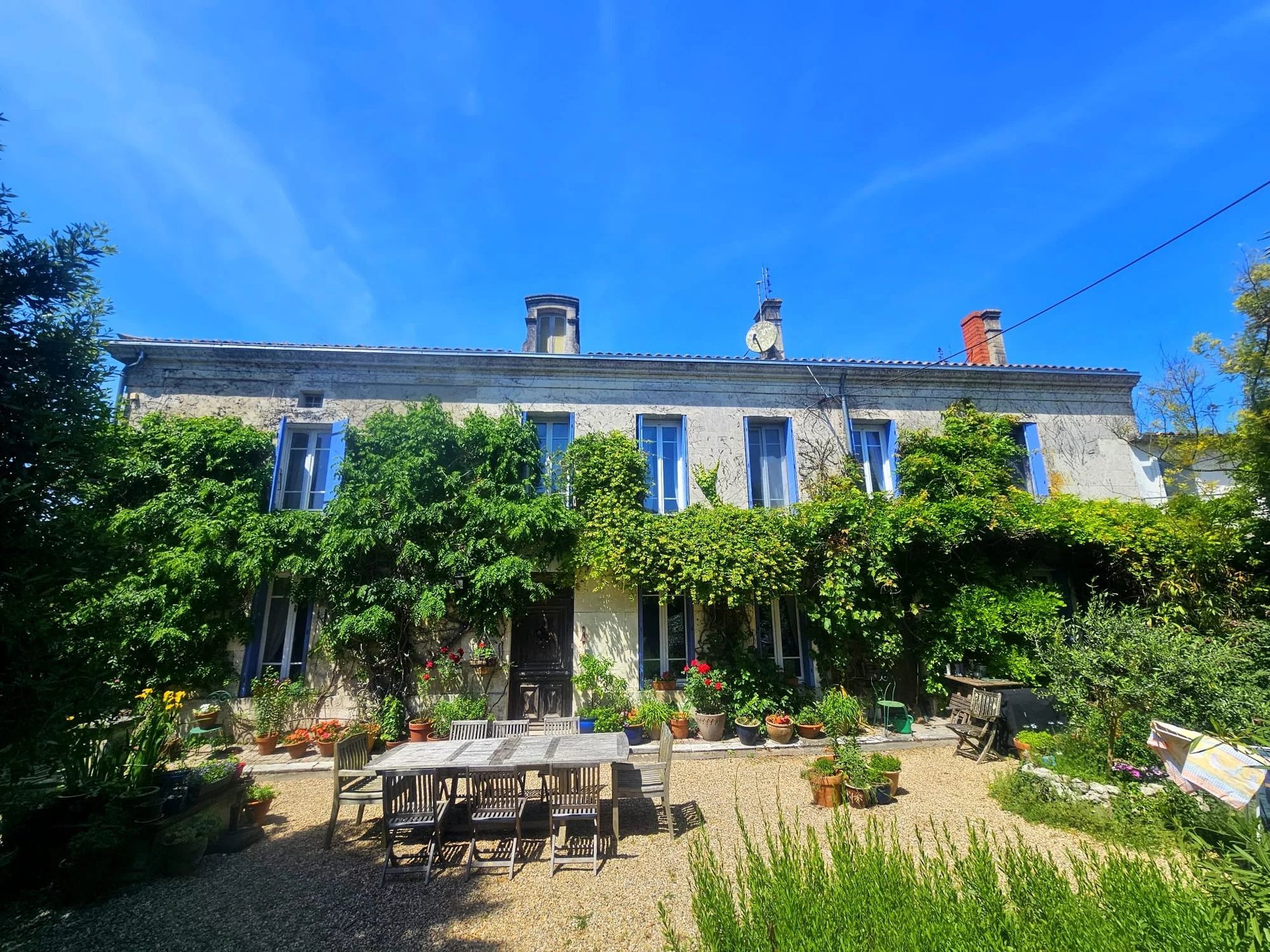 Maison à vendre, 276m², Mortagne-sur-Gironde