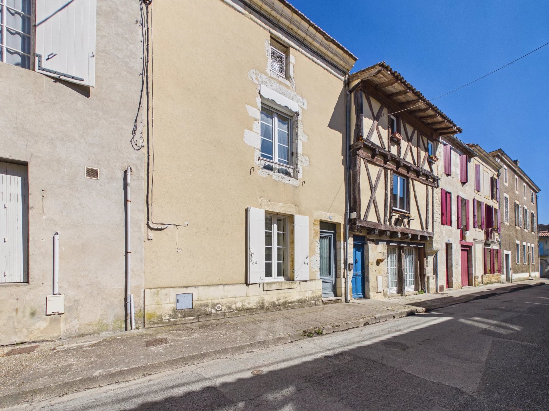 Maison à vendre, 207m², Sainte-Foy-la-Grande
