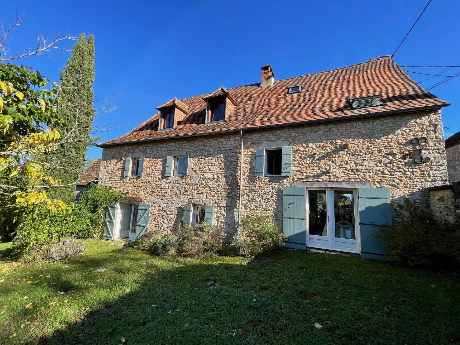 Maison à vendre, 160m², Cubjac-Auvézère-Val d'Ans