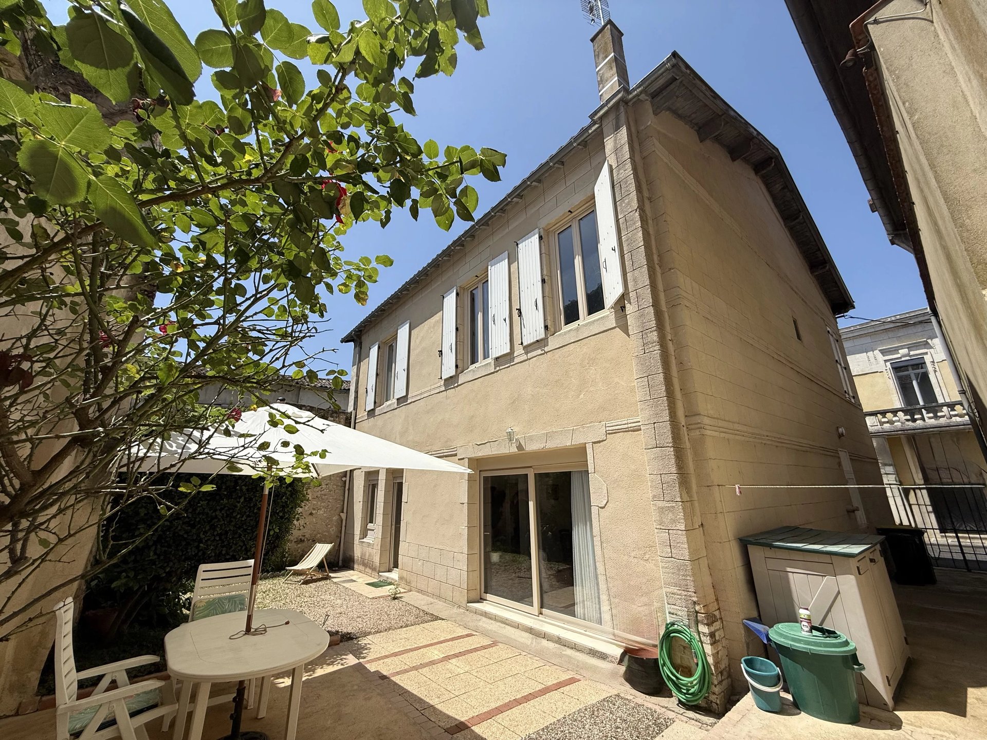 Maison à vendre, 156m², Sainte-Foy-la-Grande
