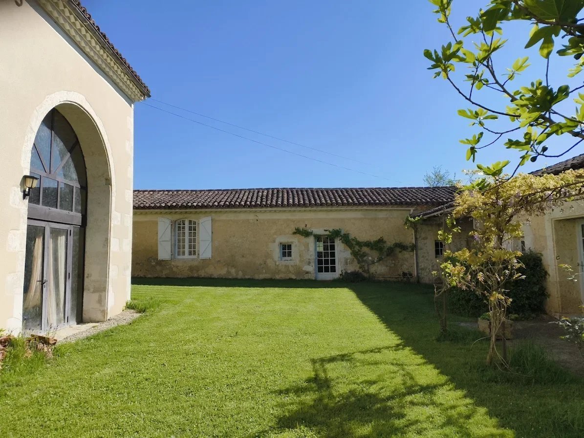 Maison à vendre, 667m², Auch
