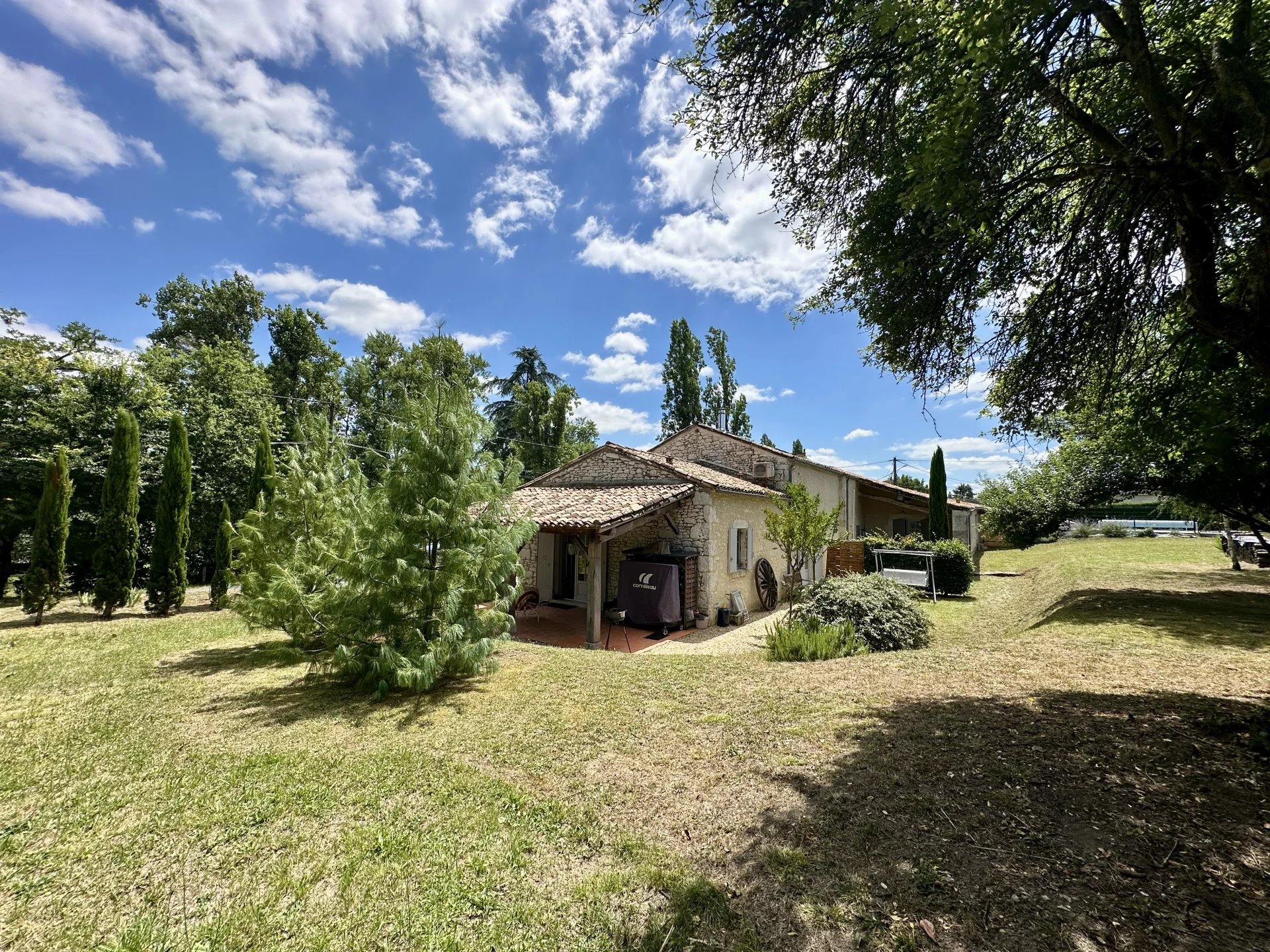 Maison à vendre, 242m², Sorges