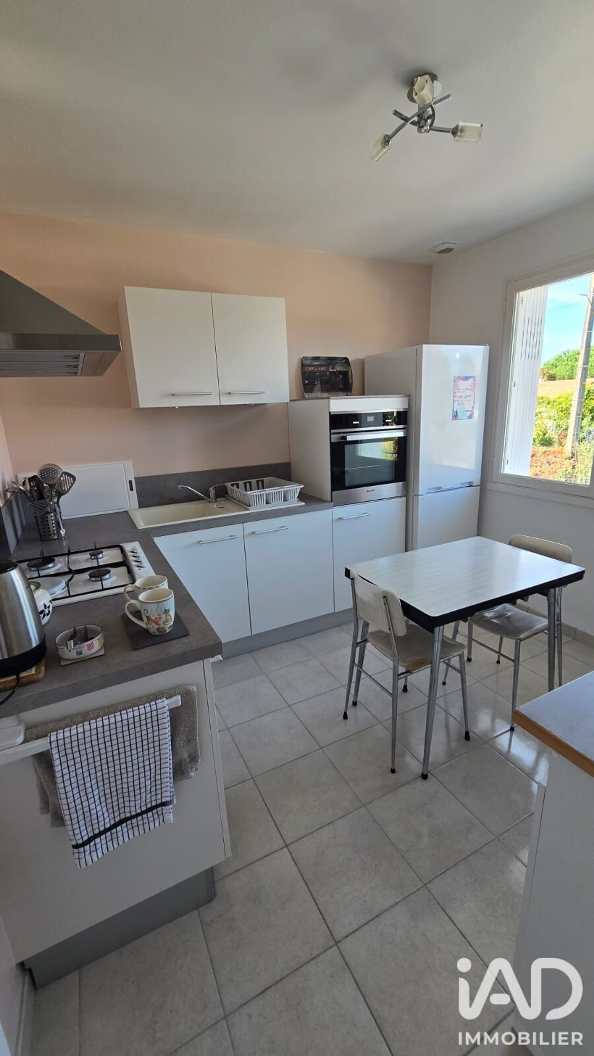 Maison à vendre, 106m², Charroux
