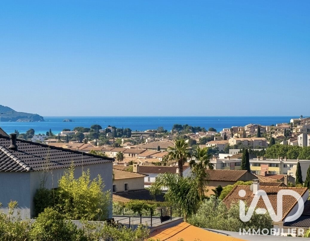 Maison à vendre, 236m², Carqueiranne