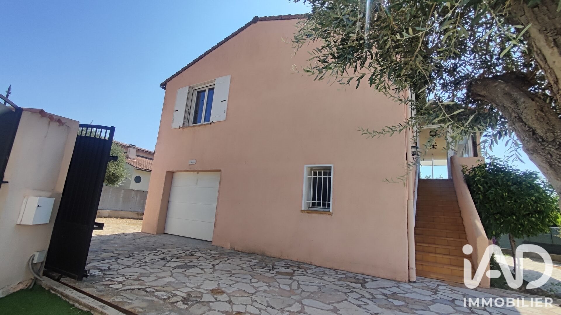 Maison à vendre, 103m², Cuers