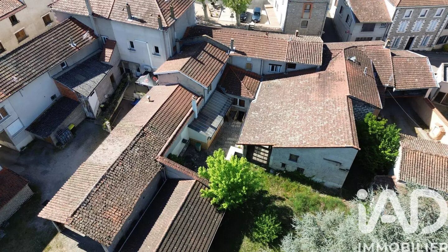 Maison à vendre, 195m², Nervieux