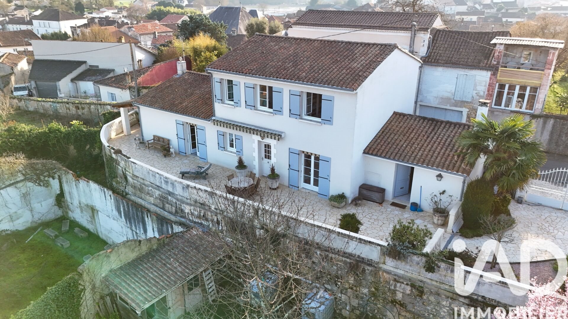 Maison à vendre, 150m², Châteauneuf-sur-Charente