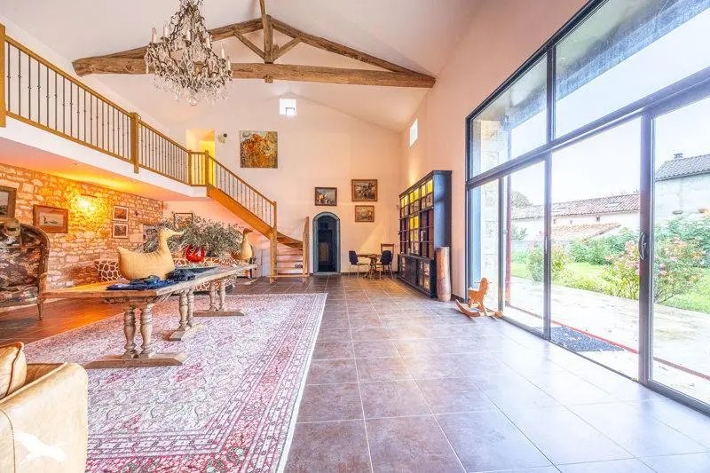 Maison à vendre, 418m², Clussais-la-Pommeraie