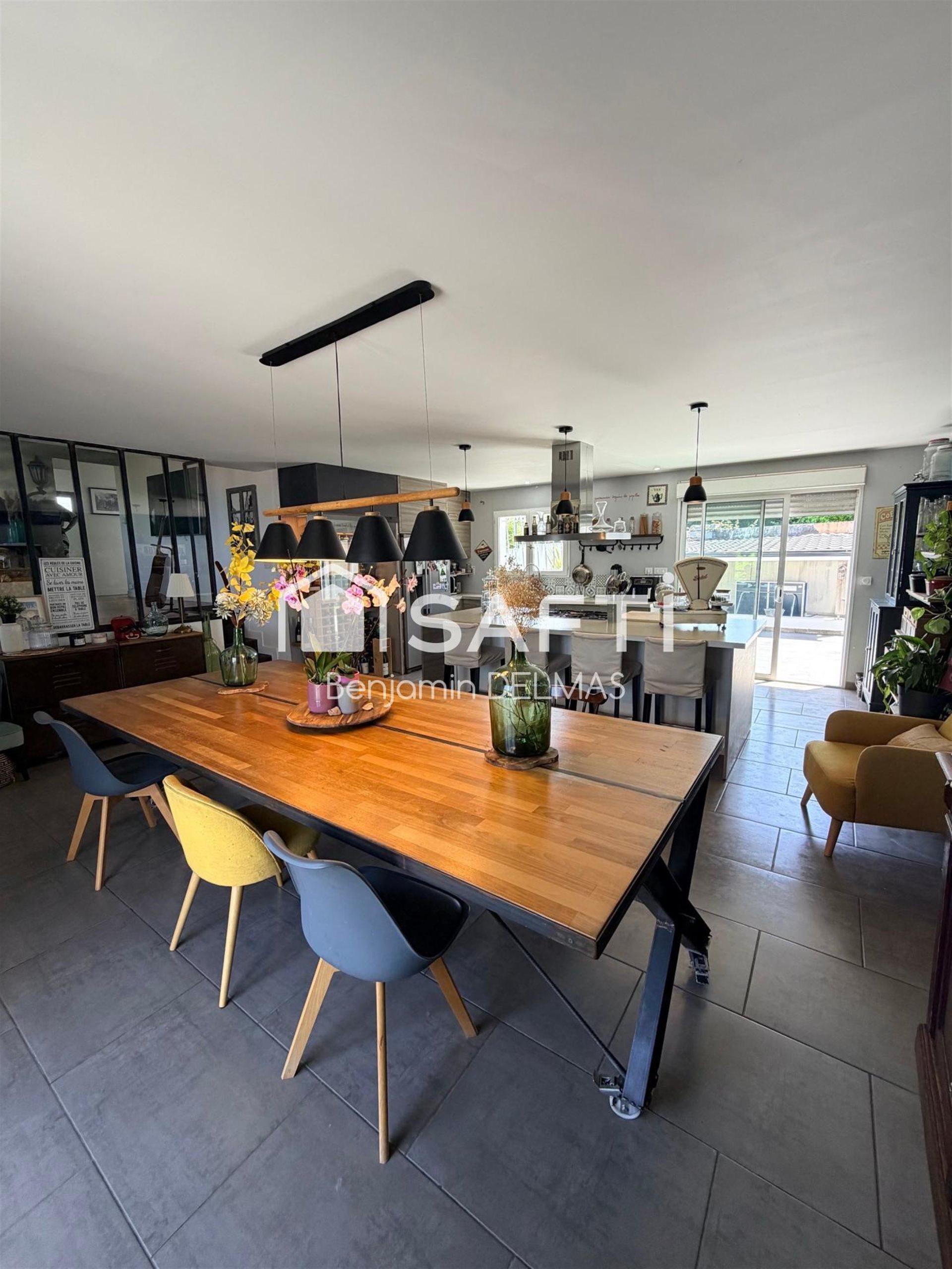 Maison à vendre, 151m², Artigues-près-Bordeaux