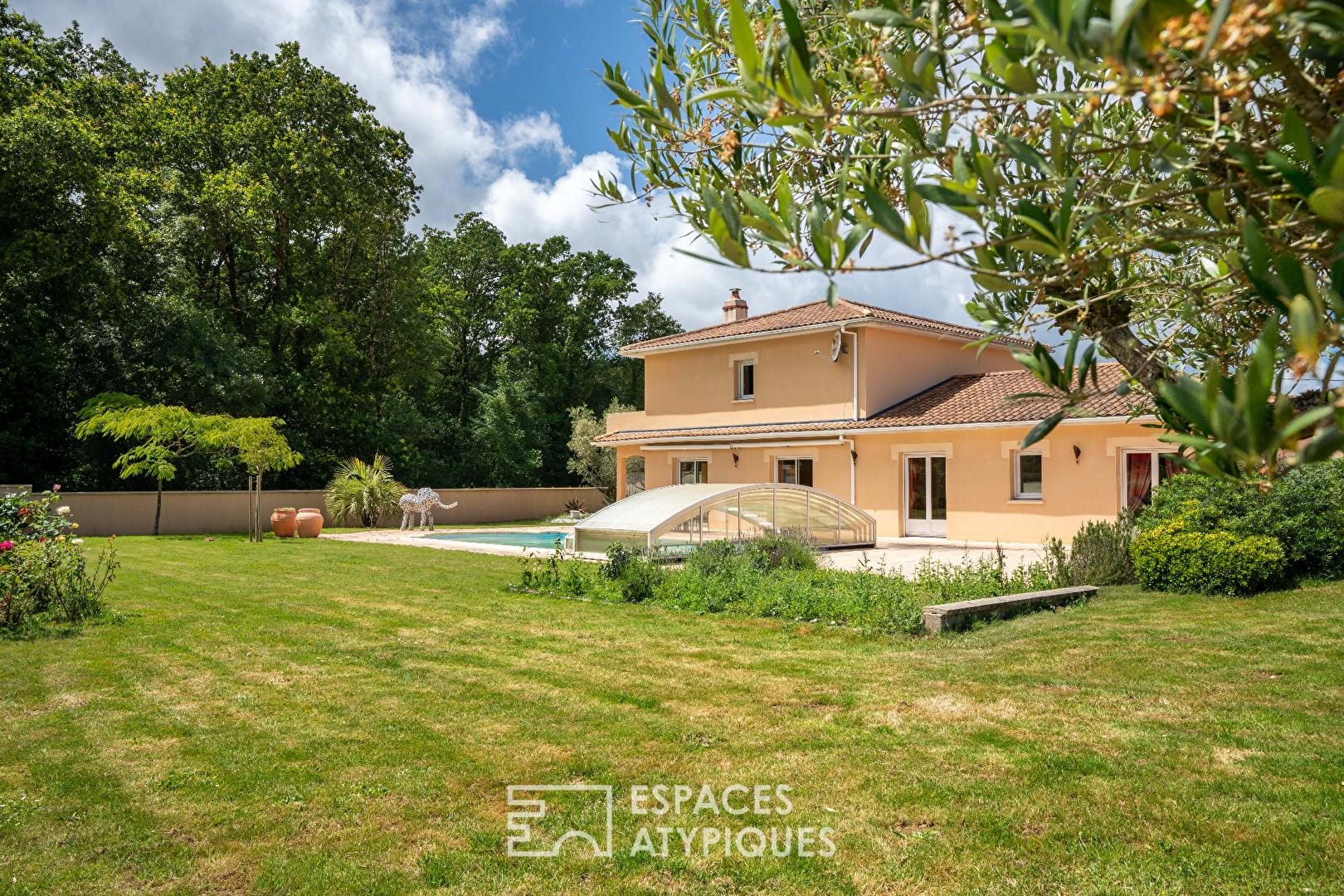 Maison à vendre, 233m², Pont-Saint-Martin