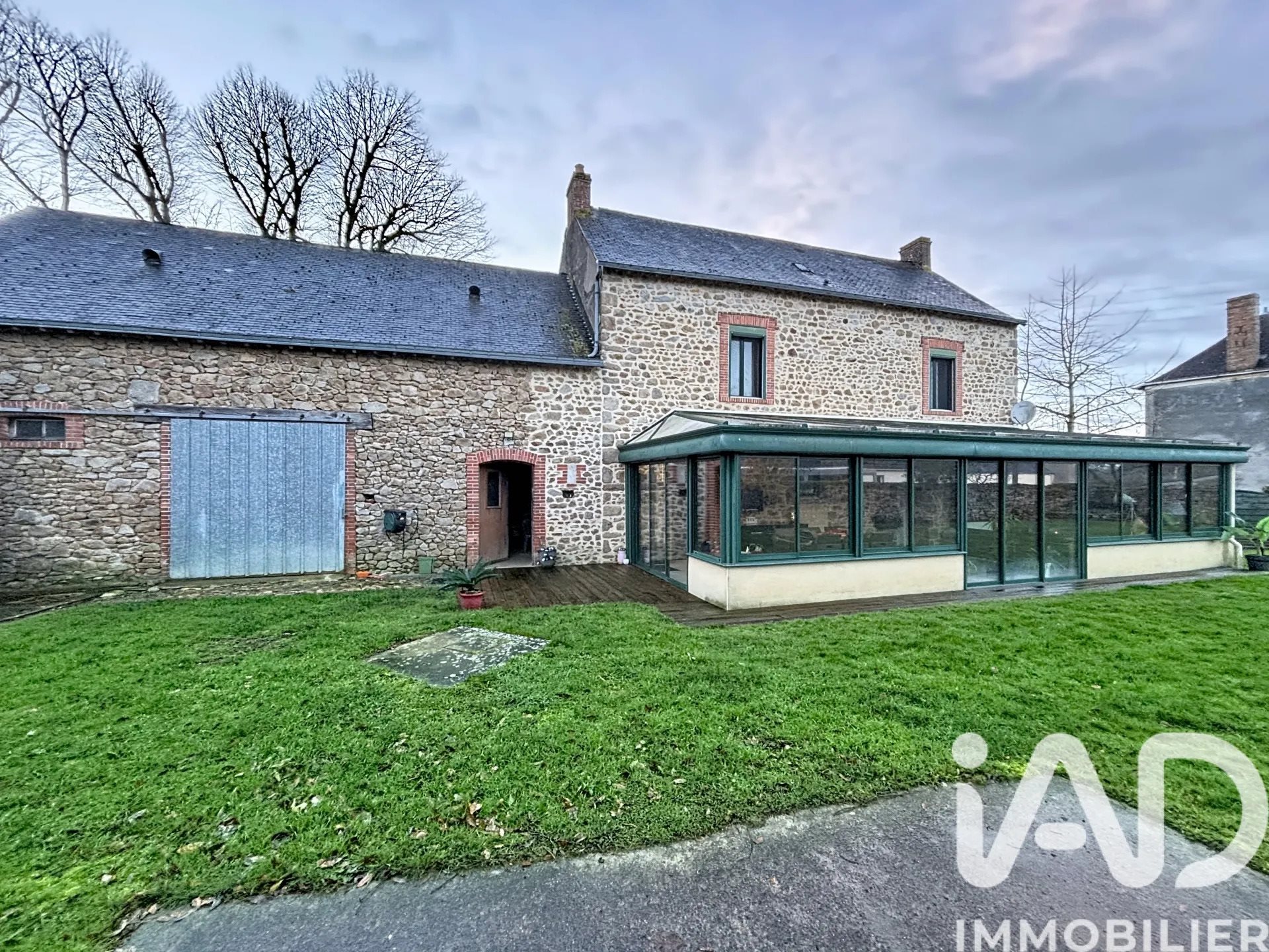 Maison à vendre, 162m², Mézangers