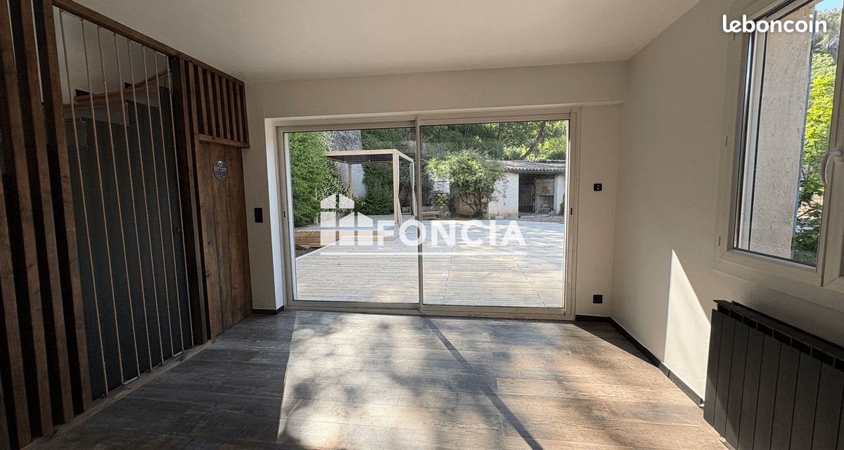 Maison à vendre, 196m², Roquevaire