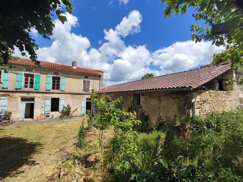Maison à vendre, 132m², Chadurie
