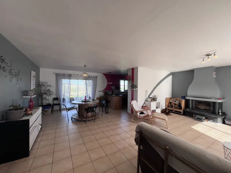 Maison à vendre, 124m², Montmoreau-Saint-Cybard