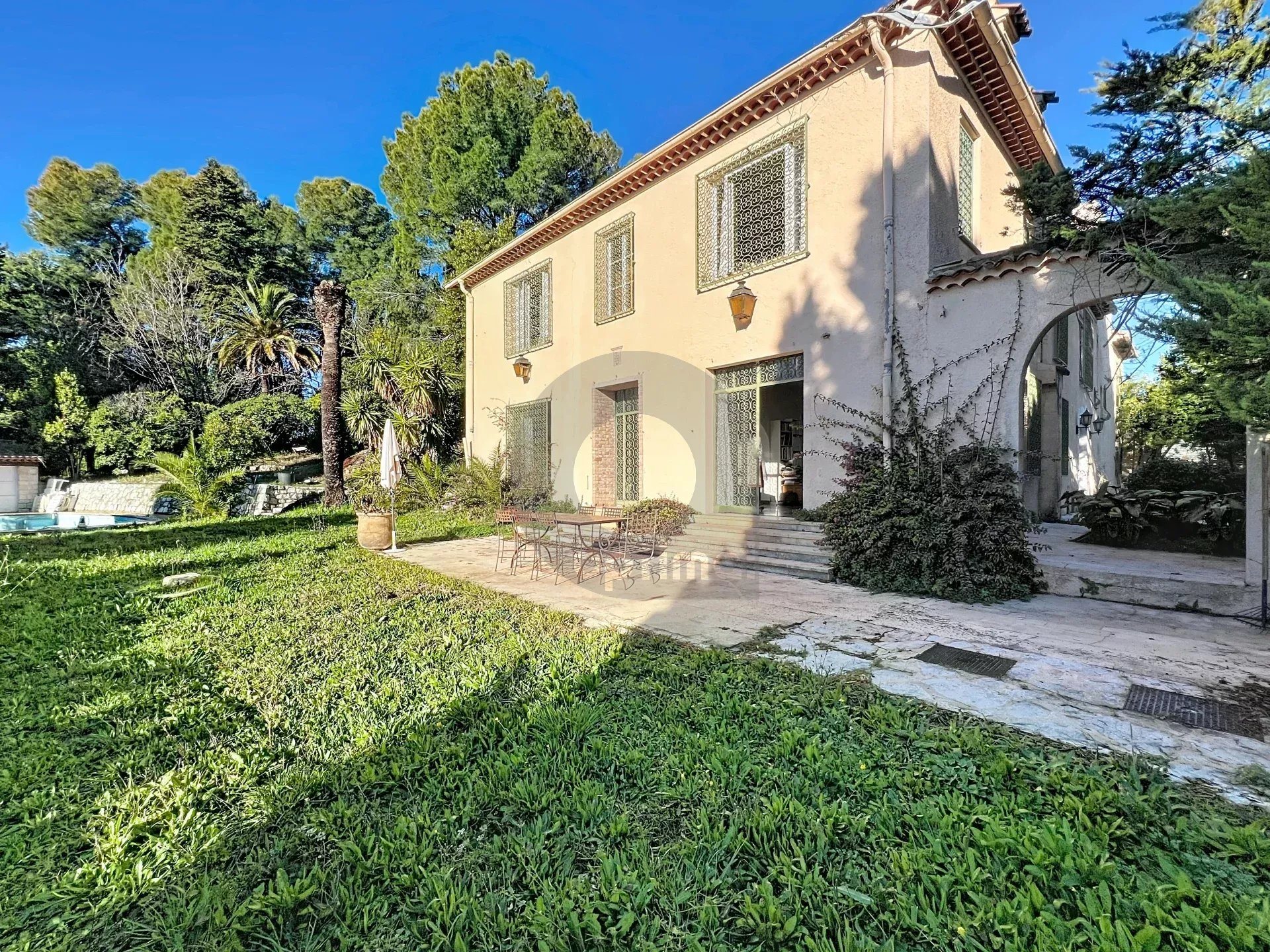 Maison à vendre, 350m², Saint-Paul-de-Vence